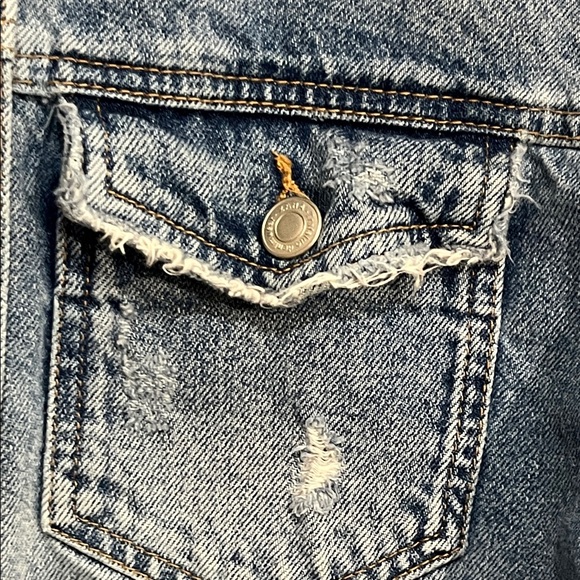 Zara Light Blue Distressed Denim Jacket with Red Floral Embroidery - Picture 7 of 7